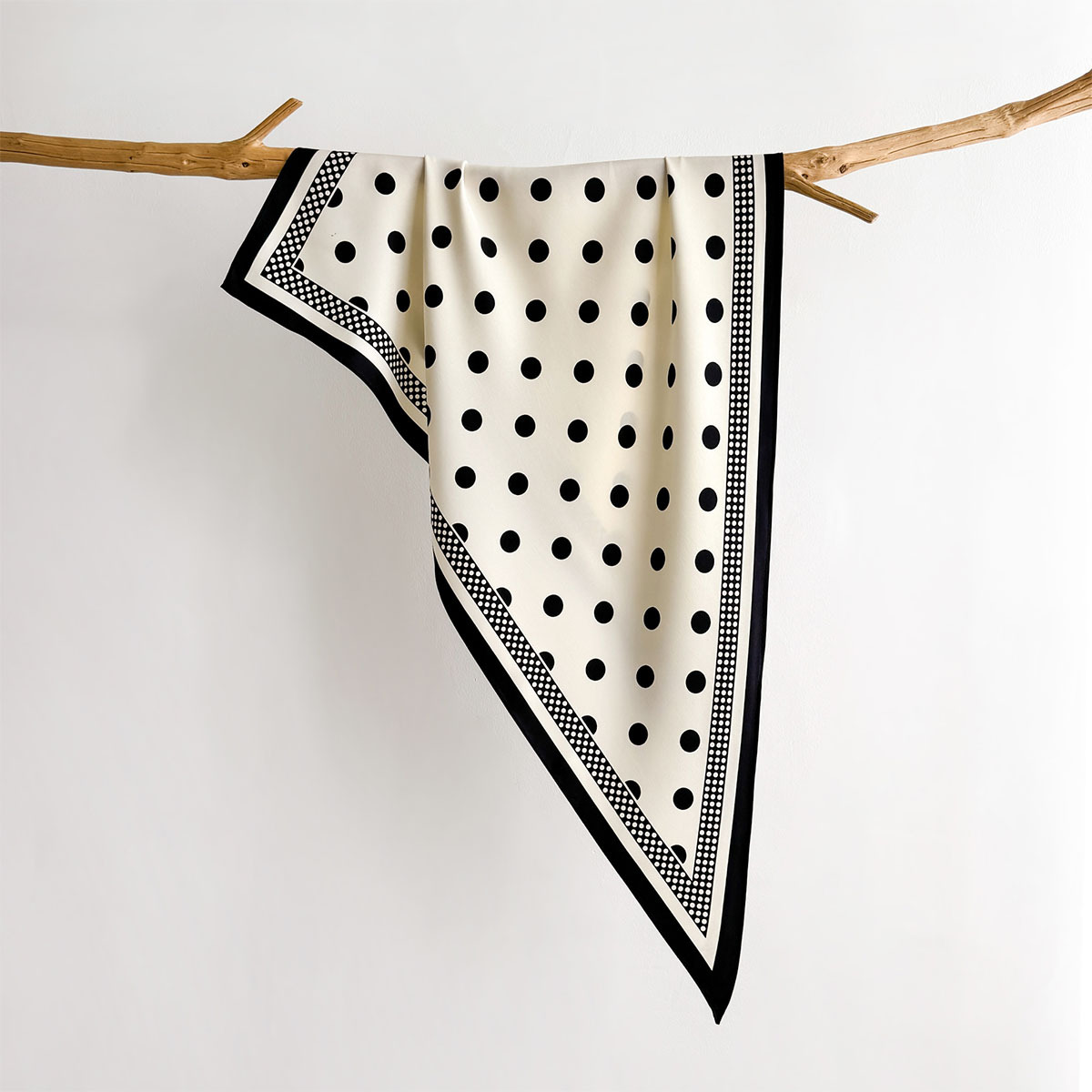 Trendy Bandana 100% Mulberry T - Ascot Neck Scarf review and price